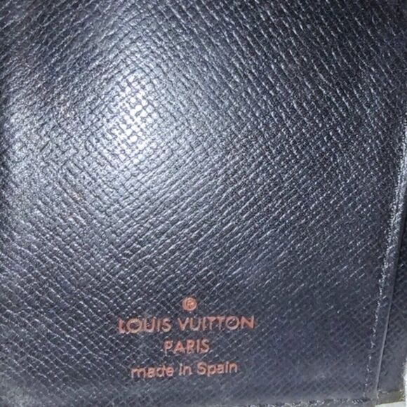 Louis Vuitton epi agenda 1990s EUC - Picture 5 of 10